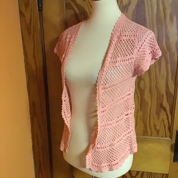 Vintage 90s pink crocheted cardi - Picture 7 of 10